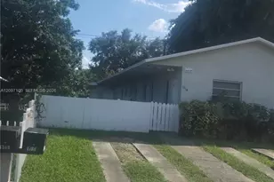 1512 NE 118th St, Miami, FL 33161 - Photo 1