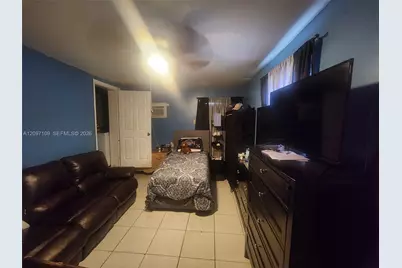 3042 NW 95th Ter, Miami, FL 33147 - Photo 4