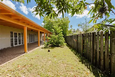 6320 NW 199th St #N/A, Hialeah, FL 33015 - Photo 24