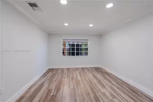 6320 NW 199th St, Hialeah, FL 33015 - Photo 18
