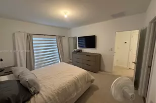 1842 SE 7th Ter, Homestead, FL 33034 - Photo 14