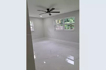 4982 SW 29th Ter, Dania Beach, FL 33312 - Photo 16