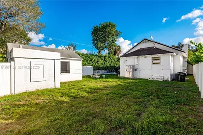 1683 NE 168th St, North Miami Beach, FL 33162 - Photo 24