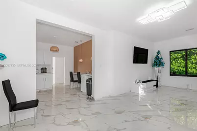 1683 NE 168th St, North Miami Beach, FL 33162 - Photo 4