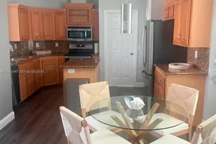 17287 Cayman Dr, Sugarloaf, FL 33042 - Photo 8