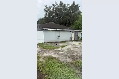 2240 NW 102nd St, Miami, FL 33147 - Photo 1