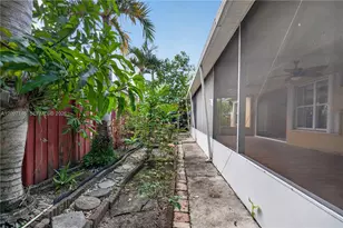 14639 SW 159th Pl, Miami, FL 33196 - Photo 38