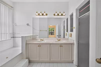 14639 SW 159th Pl, Miami, FL 33196 - Photo 28