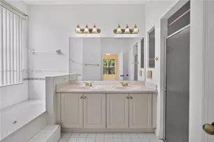 14639 SW 159th Pl, Miami, FL 33196 - Photo 28