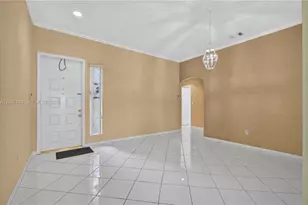 14639 SW 159th Pl, Miami, FL 33196 - Photo 6