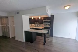 9331 SW 4th St, Miami, FL 33174 - Photo 2