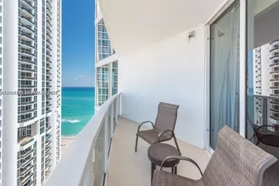18001 Collins Ave #2504, Sunny Isles Beach, FL 33160 - Photo 2