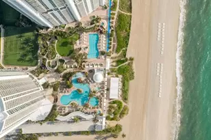 18001 Collins Ave, Sunny Isles Beach, FL 33160 - Photo 12