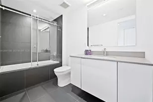 1600 NE 1st Ave, Miami, FL 33132 - Photo 20