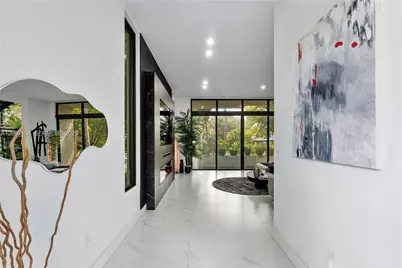 4364 Alton Rd, Miami Beach, FL 33140 - Photo 4