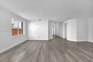11430 NW 82nd Terrace, Doral, FL 33178 - Photo 10