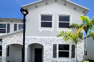 151 SE 11th Ave, Florida City, FL 33034 - Photo 2