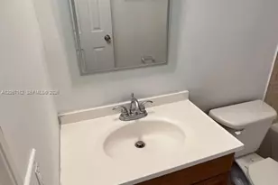 6950 Miami Gardens Dr, Hialeah, FL 33015 - Photo 16