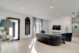 347 NE 110th St, Miami, FL 33161 - Photo 2