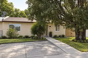 2894 NW 196th St, Miami Gardens, FL 33056 - Photo 4