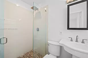 1234 N Victoria Park Rd, Fort Lauderdale, FL 33304 - Photo 12