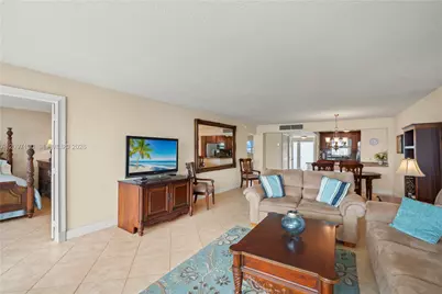328 N Ocean Blvd #1405, Pompano Beach, FL 33062 - Photo 14