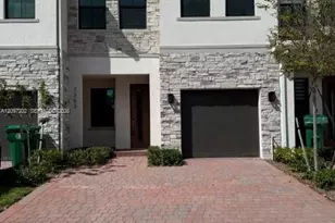 7263 SW 46th St, Davie, FL 33314 - Photo 1
