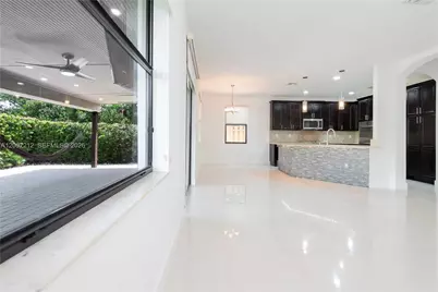 10235 NW 87th Ter, Doral, FL 33178 - Photo 22