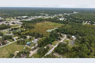 930 NE 1st Ter, Crystal River, FL 34429 - Photo 12