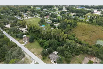930 NE 1st Ter, Crystal River, FL 34429 - Photo 16