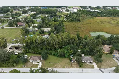 930 NE 1st Ter, Crystal River, FL 34429 - Photo 14
