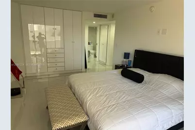 6423 Collins Ave #401, Miami Beach, FL 33141 - Photo 18