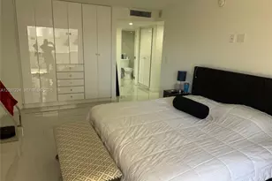 6423 Collins Ave, Miami Beach, FL 33141 - Photo 18