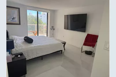 6423 Collins Ave #401, Miami Beach, FL 33141 - Photo 16
