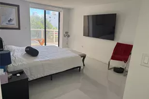 6423 Collins Ave, Miami Beach, FL 33141 - Photo 16
