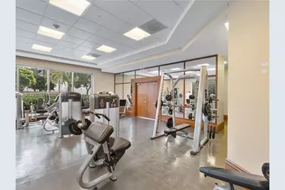 1050 Brickell Ave #3110, Miami, FL 33131 - Photo 24