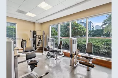 1050 Brickell Ave #3110, Miami, FL 33131 - Photo 18