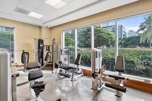 1050 Brickell Ave, Miami, FL 33131 - Photo 18