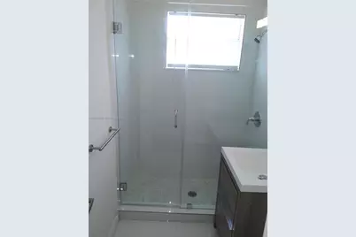 [Address not provided], Miami Beach, FL 33139 - Photo 10