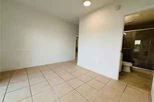 946 Bay Dr, Miami Beach, FL 33141 - Photo 10