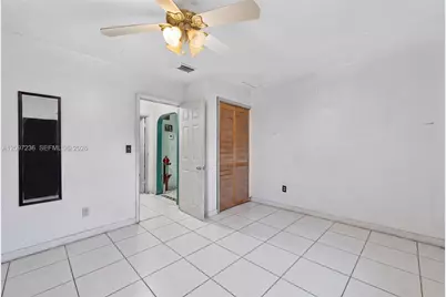 1300 NW 100th St, Miami, FL 33147 - Photo 10