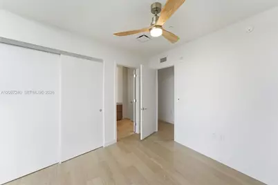 1400 Biscayne Boulevard #3007, Miami, FL 33132 - Photo 18