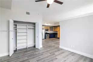 1350 NW 8th Ct, Miami, FL 33136 - Photo 4