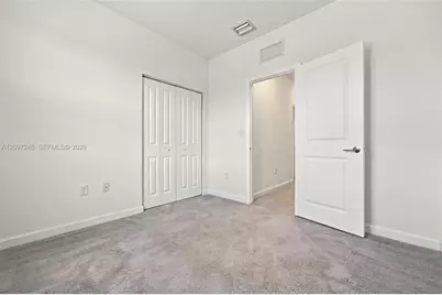 2686 SE 18th St, Homestead, FL 33035 - Photo 22