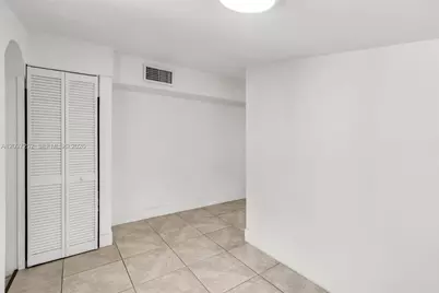 6609 SW 1st Ct, Pembroke Pines, FL 33023 - Photo 16