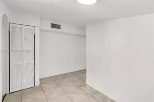 6609 SW 1st Ct, Pembroke Pines, FL 33023 - Photo 16