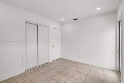 6609 SW 1st Ct, Pembroke Pines, FL 33023 - Photo 10