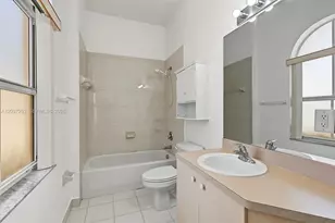 983 NE 37th Pl, Homestead, FL 33033 - Photo 26
