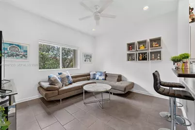 7932 E Exeter Blvd E #202, Tamarac, FL 33321 - Photo 14