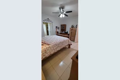 17665 NW 87th Ct, Hialeah, FL 33018 - Photo 36